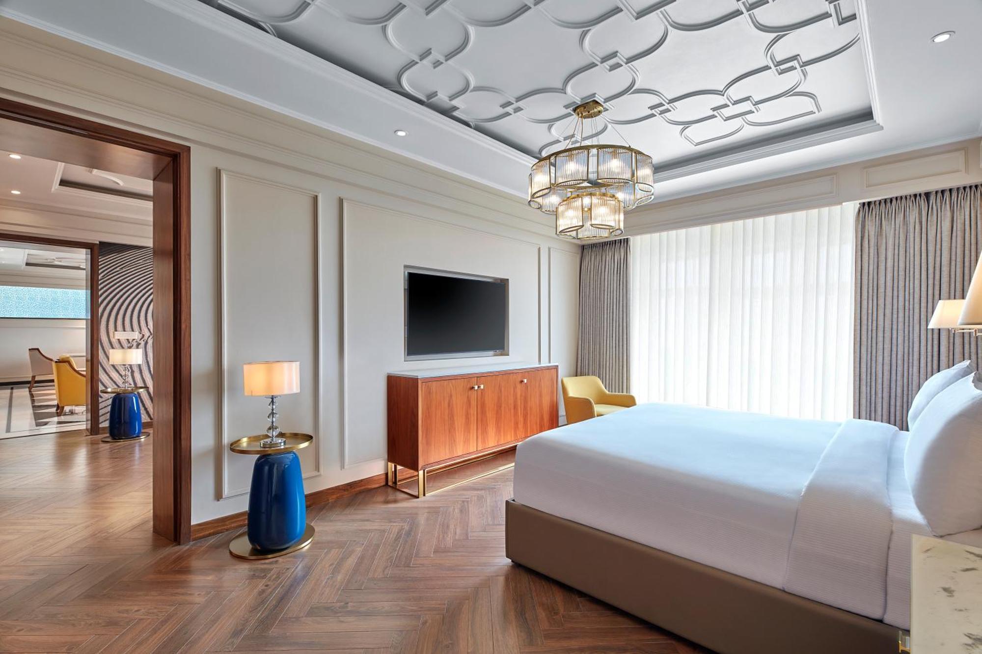 Doubletree By Hilton ורנאסי מראה חיצוני תמונה